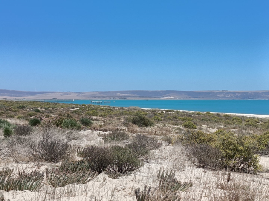  Bedroom Property for Sale in Laaiplek Western Cape